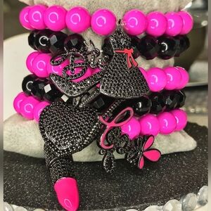 Glamorous Pink and Black Charm Bracelet Set